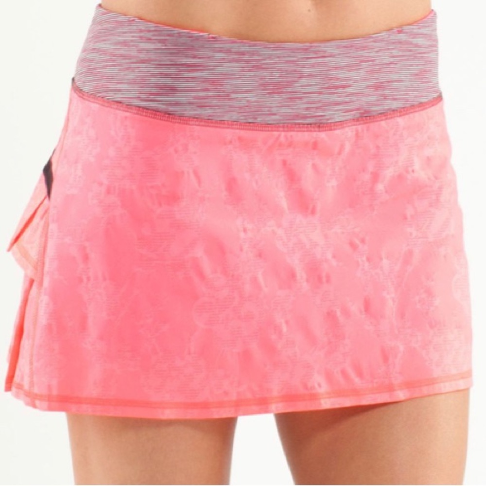 Lululemon Pace Setter Skirt Flash/Wee Are From Space Deep Coal April Multi sz 4